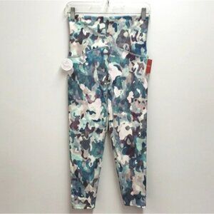 SPANX Booty Boost Active Printed 7/8 Leggings Painted Camo Women's Small